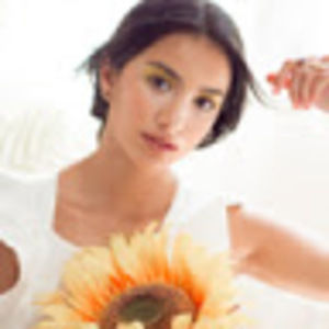 Meet your Posher, Marifer